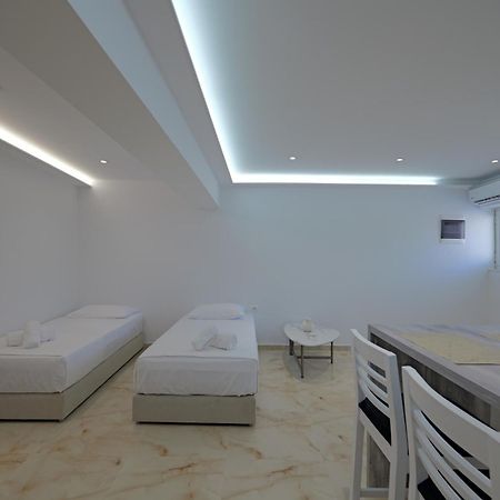 Livia'S Guesthouse 사밀 외부 사진