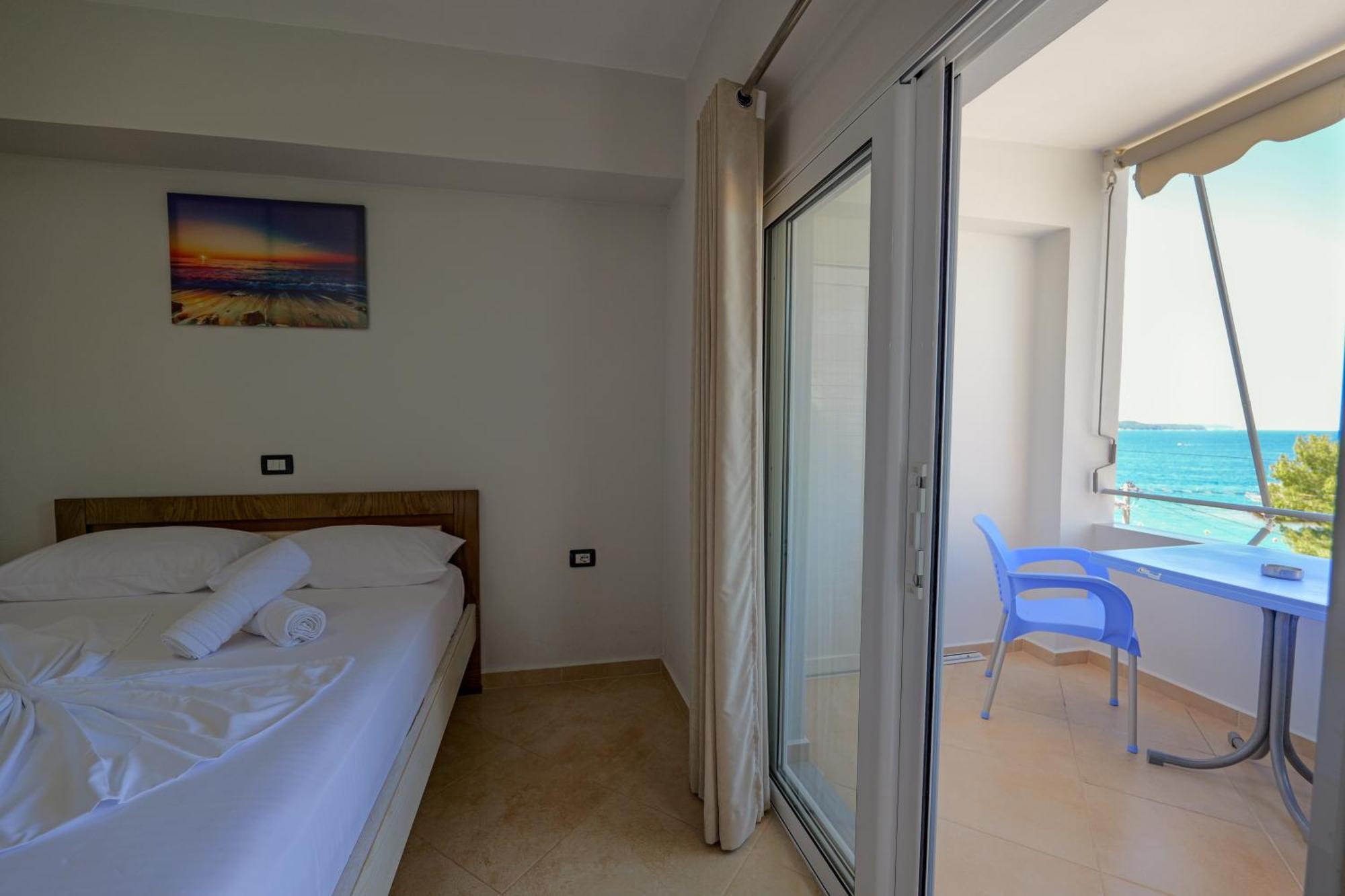 Livia'S Guesthouse 사밀 외부 사진
