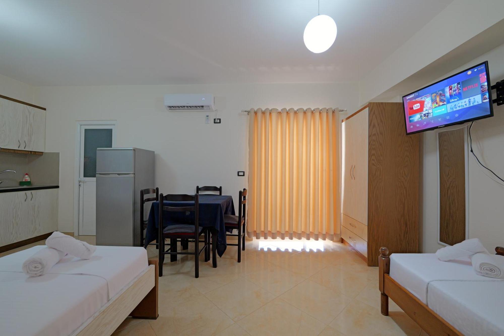 Livia'S Guesthouse 사밀 외부 사진