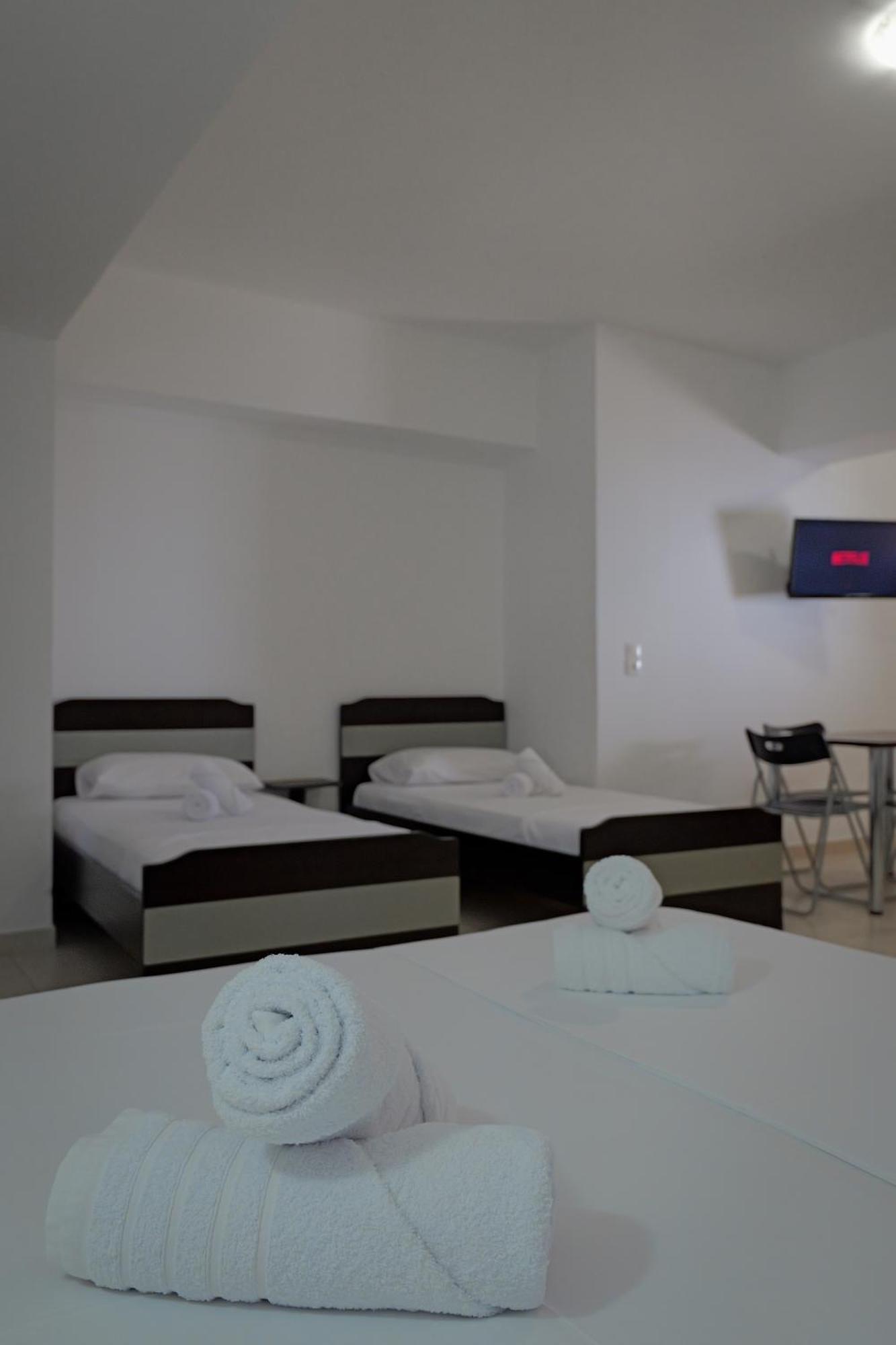 Livia'S Guesthouse 사밀 외부 사진
