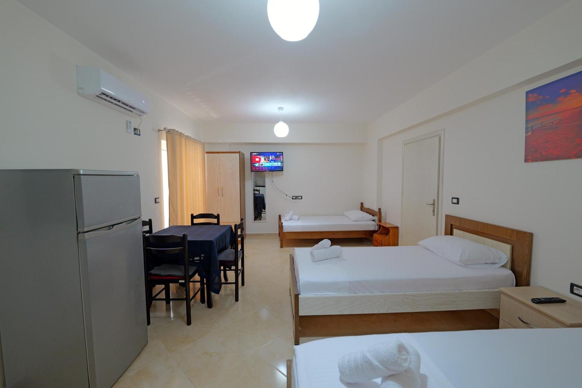 Livia'S Guesthouse 사밀 외부 사진