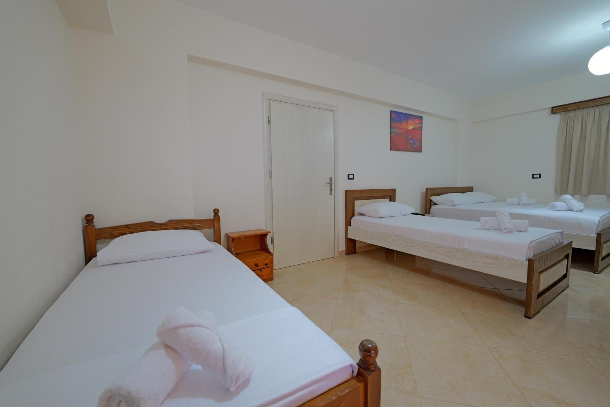 Livia'S Guesthouse 사밀 외부 사진