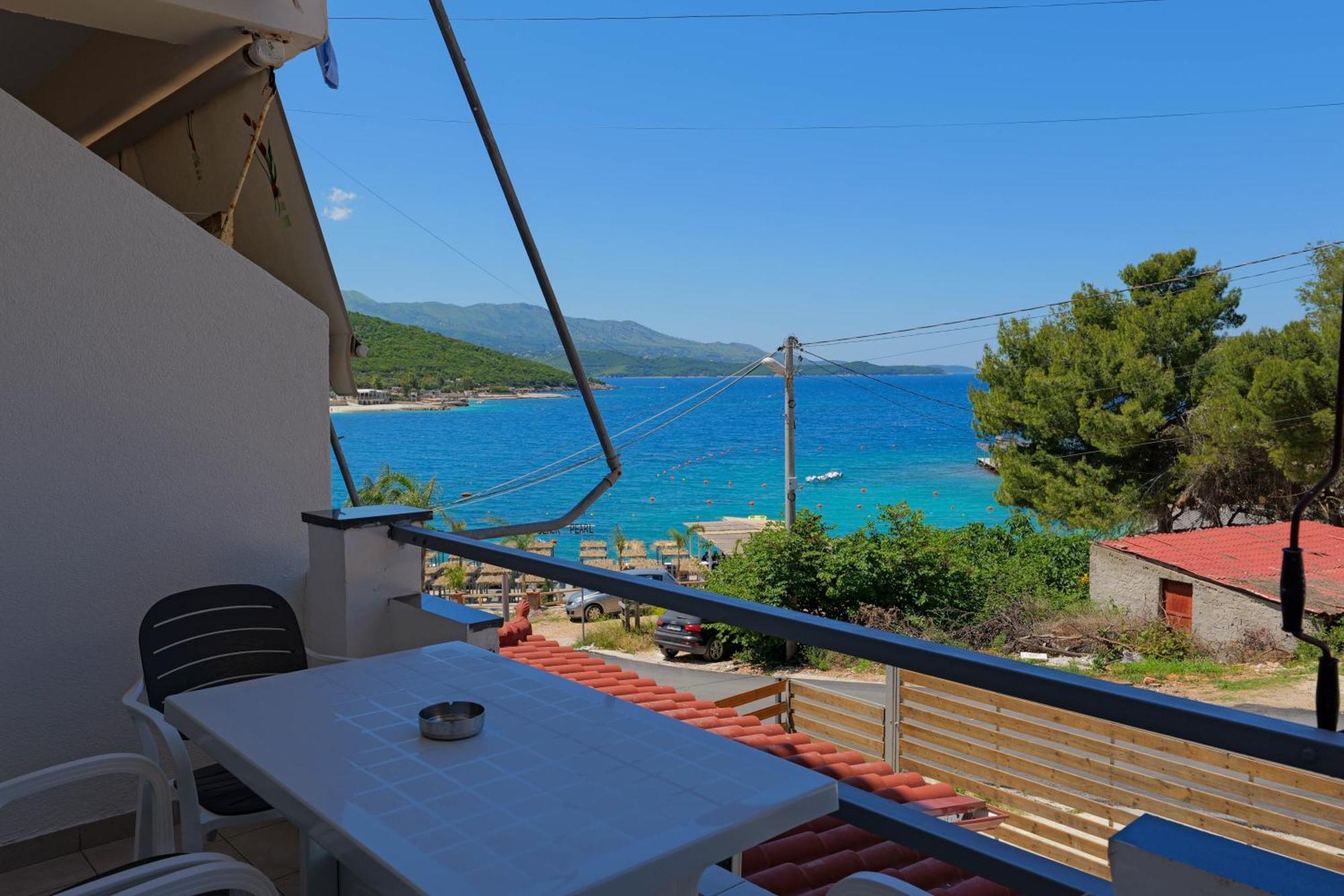 Livia'S Guesthouse 사밀 외부 사진